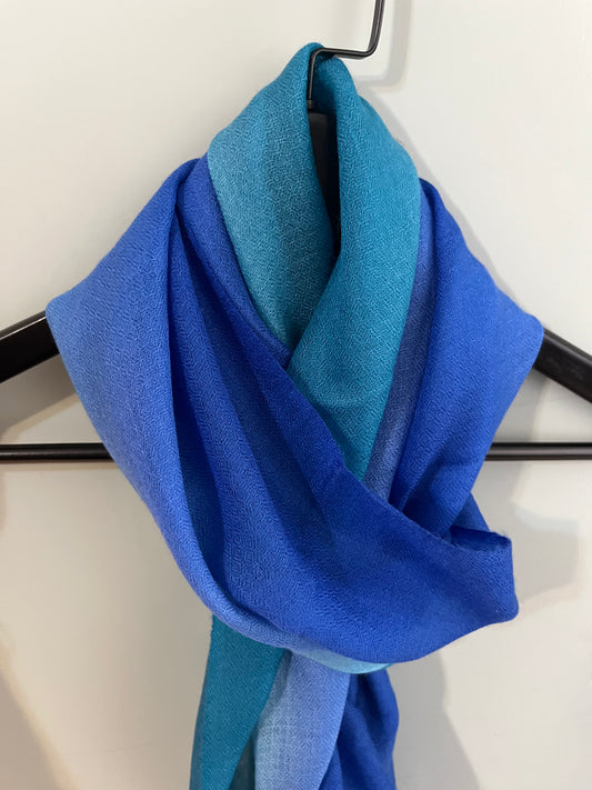 Grade A Cashmere - Shaded Diamond Pattern Versatile Scarf