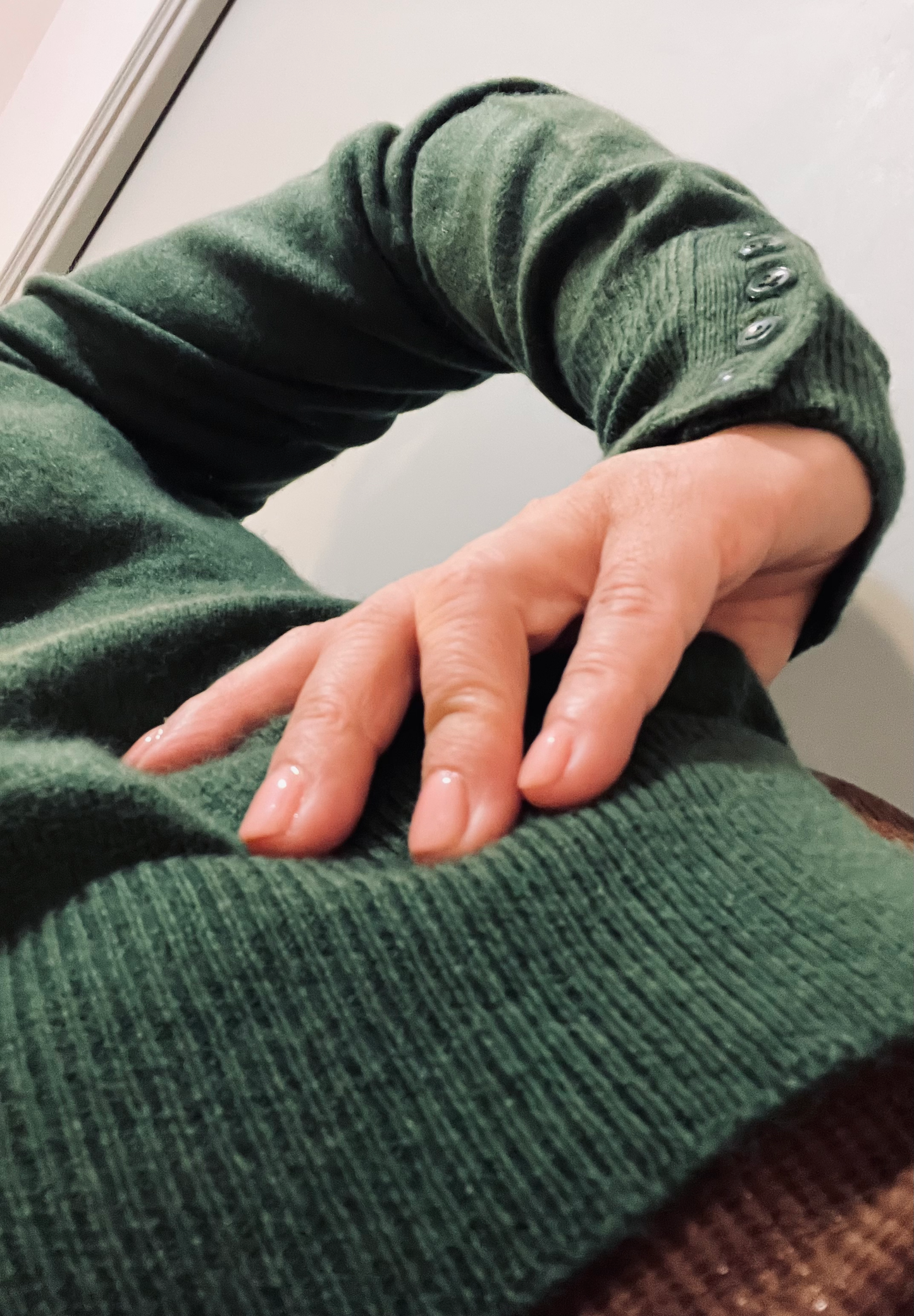 Knitted Moss Green Ladies Sweater - 100% Cashmere